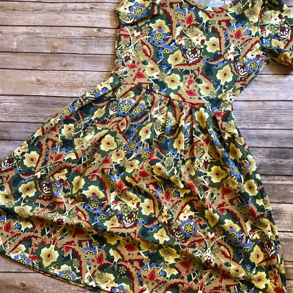 LuLaRoe Amelia